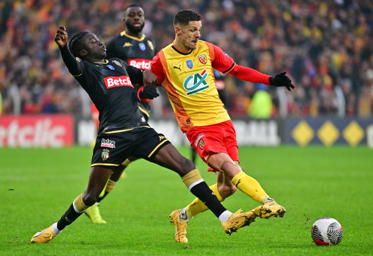 摩纳哥逆转胜利,法甲球队取得惊喜胜利 摩纳哥逆转胜利,法甲球队取得惊喜胜利