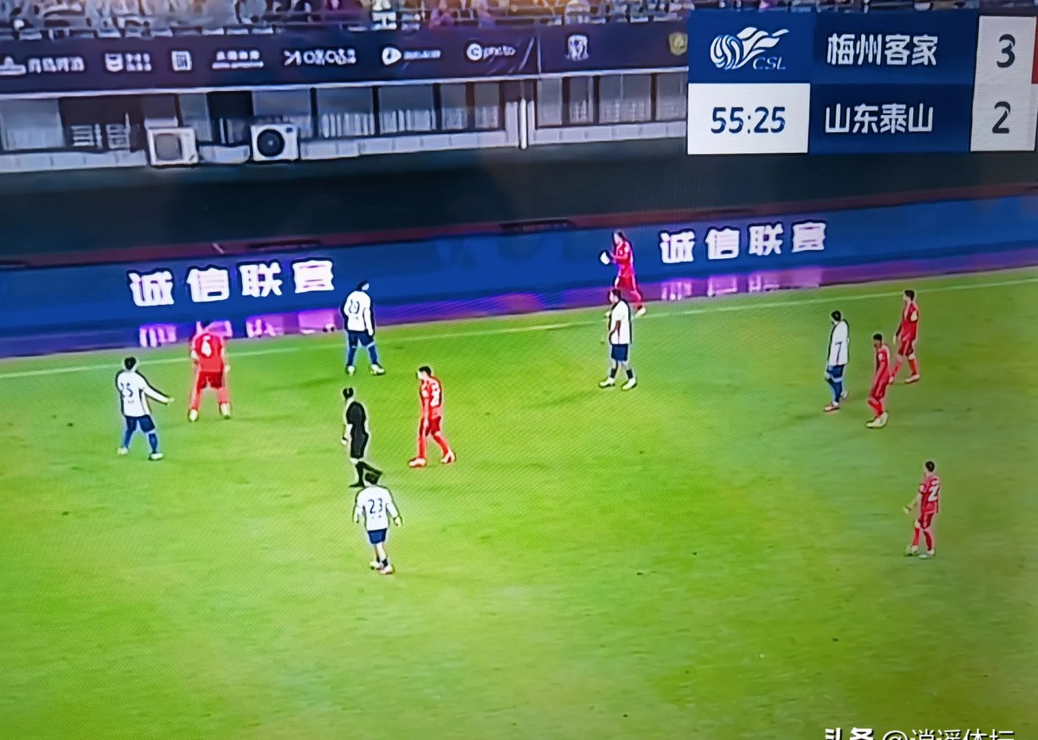 开云体育中国-包含山东队客场击败对手，豪取三连胜的词条