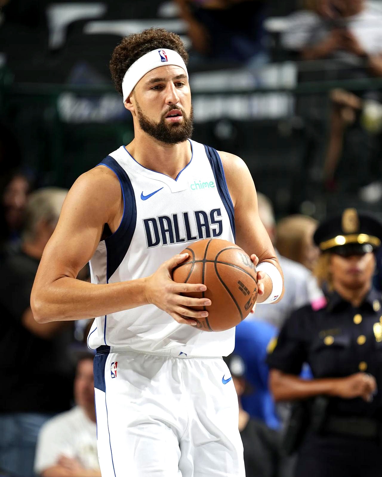 包含公牛绝杀上海队,浓眉哥刷新纪录的词条 包含公牛绝杀上海队,浓眉哥刷新纪录的词条