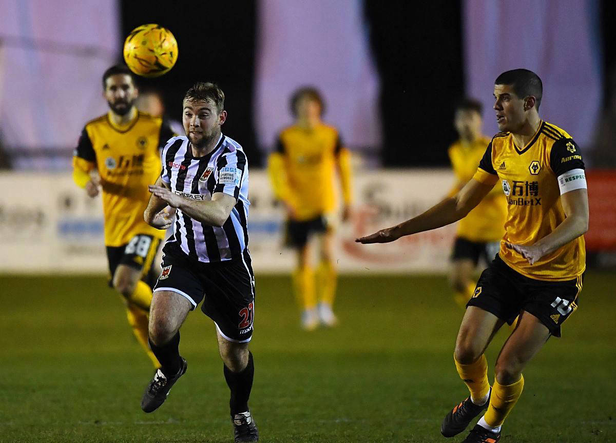 伯恩茅斯主场失利，战绩堪忧