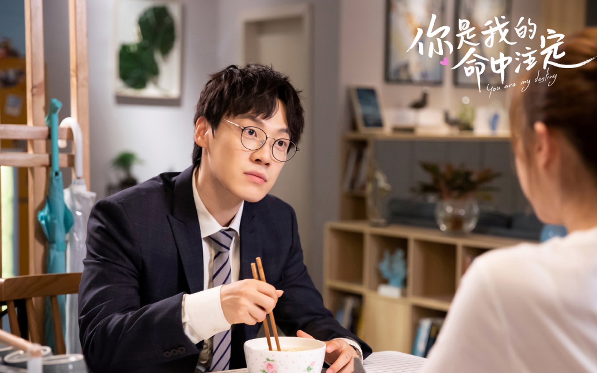 开云体育中国-东方不亮西方亮，当辽宁的铁血遇上布克的烈焰，篮球宇宙的两极共鸣