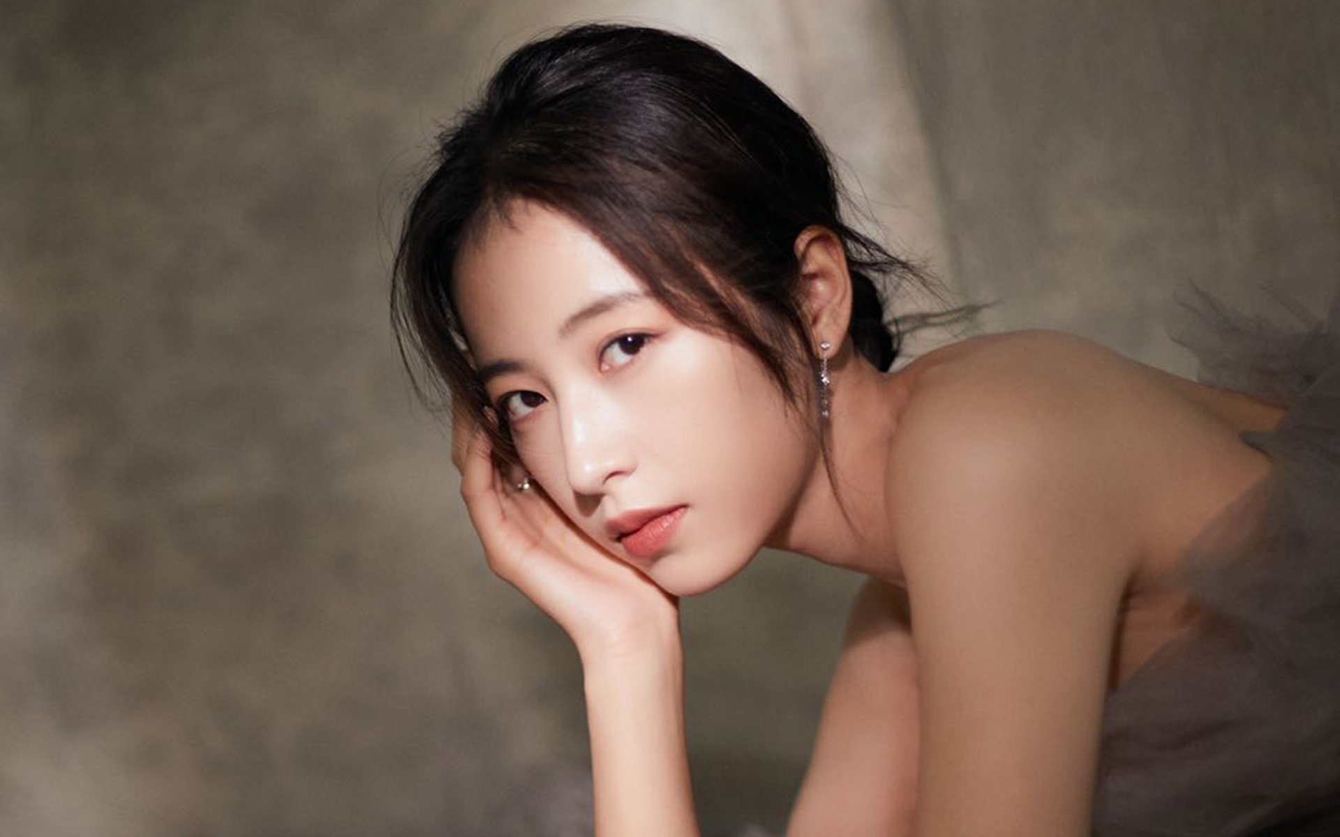 开云体育登录-一场并不存在的史诗对决，当虚拟的曼城风暴席卷哥斯达黎加，加克波为何成为唯一支点？