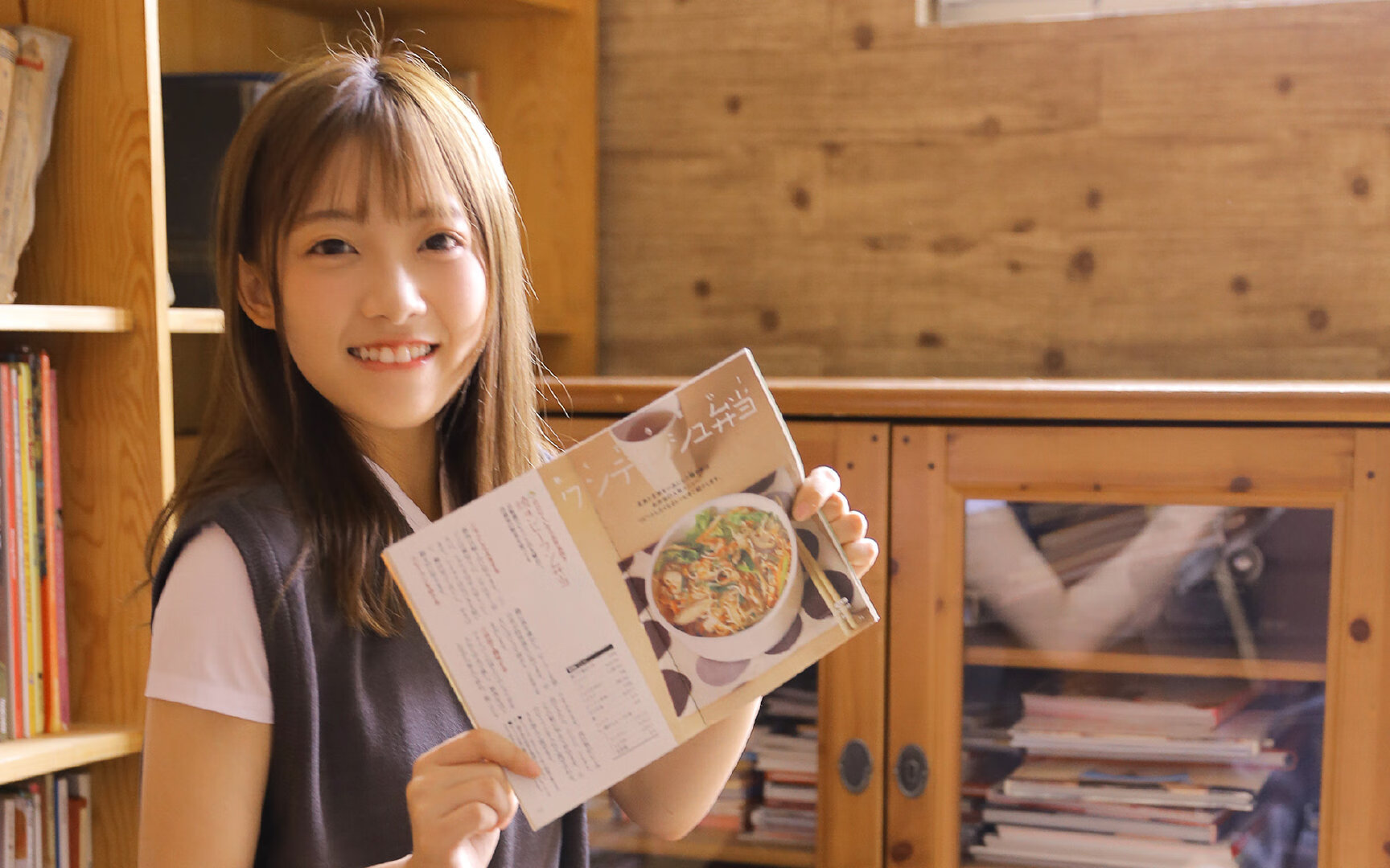 开云体育-弹尽粮绝下的三双传奇，武切维奇向天再借28分钟