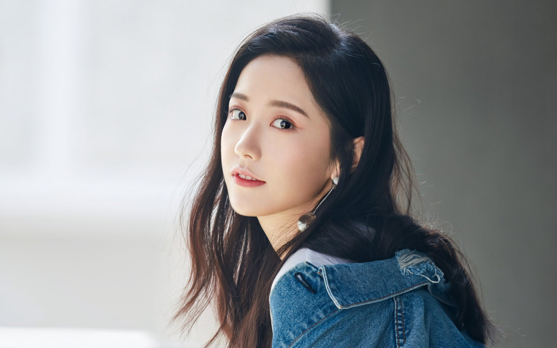 开云体育APP下载-2026,潘帕斯之焰与喀尔巴阡雄鹰的生死时速,萨卡如何导演世界杯A组最惊心动魄的逆转之夜